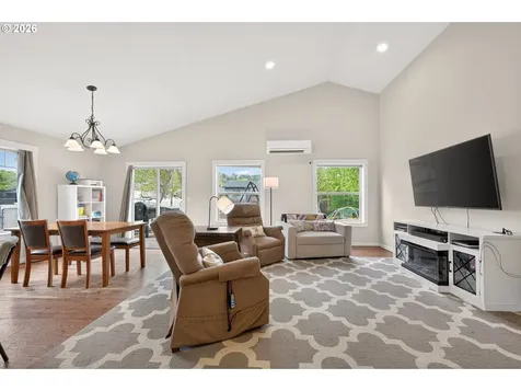 855 NE Yamhill Street Sheridan OR 97378