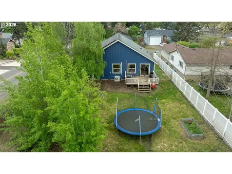 855 NE Yamhill Street Sheridan OR 97378