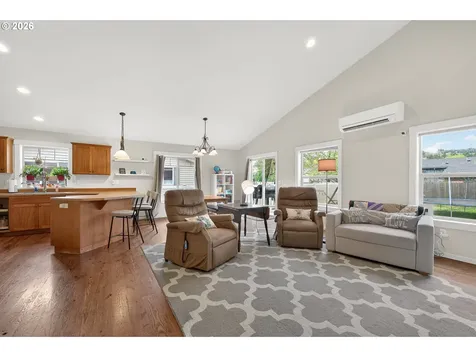 855 NE Yamhill Street Sheridan OR 97378