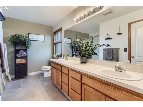 773 SE Boysen Lane Dundee OR 97115