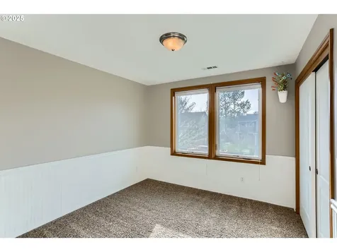 773 SE Boysen Lane Dundee OR 97115