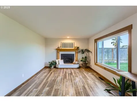 773 SE Boysen Lane Dundee OR 97115