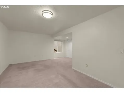13261 SW Essex Drive Portland OR 97223