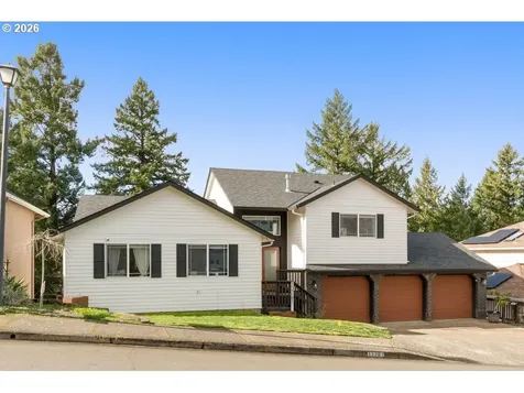 13261 SW Essex Drive Portland OR 97223