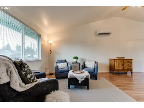 3497 Douglas Drive Springfield OR 97478