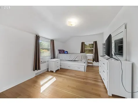 6026 NE 57th Avenue Portland OR 97218