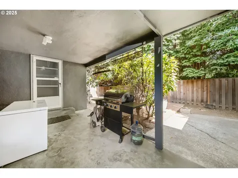 6026 NE 57th Avenue Portland OR 97218
