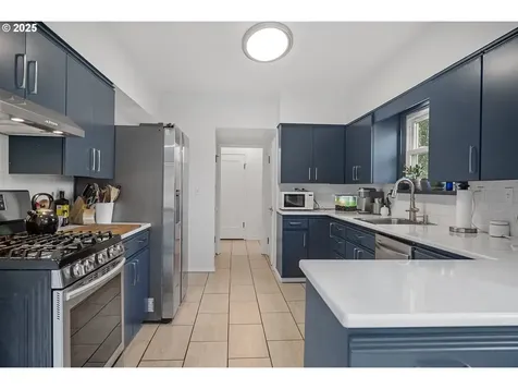 6026 NE 57th Avenue Portland OR 97218