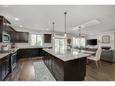 1654 N Plum Court Canby OR 97013