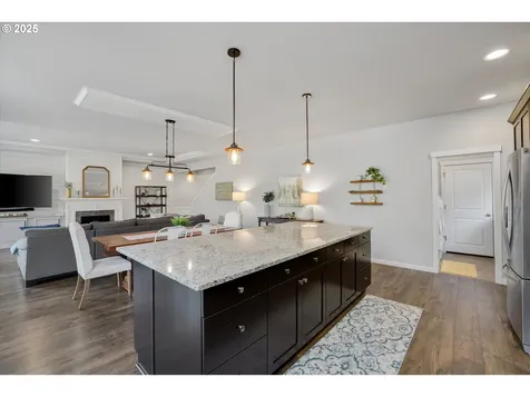 1654 N Plum Court Canby OR 97013