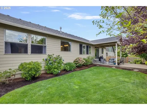 1654 N Plum Court Canby OR 97013