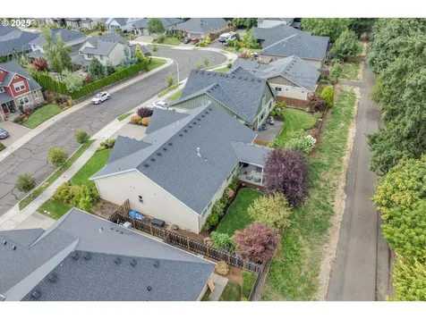 1654 N Plum Court Canby OR 97013