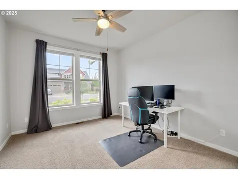 1654 N Plum Court Canby OR 97013
