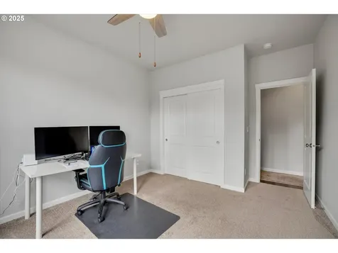 1654 N Plum Court Canby OR 97013