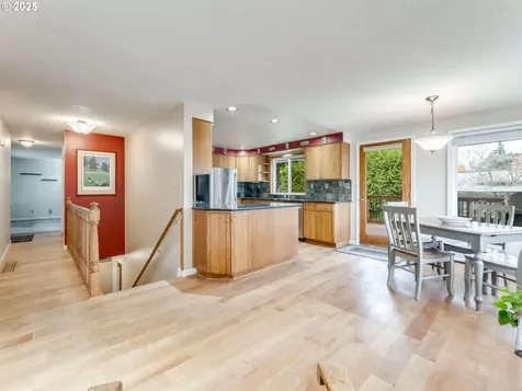 6745 Londonderry Lane Gladstone OR 97027
