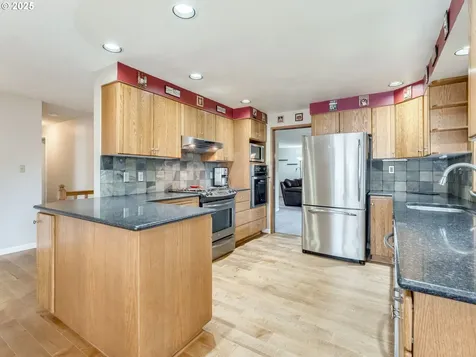 6745 Londonderry Lane Gladstone OR 97027