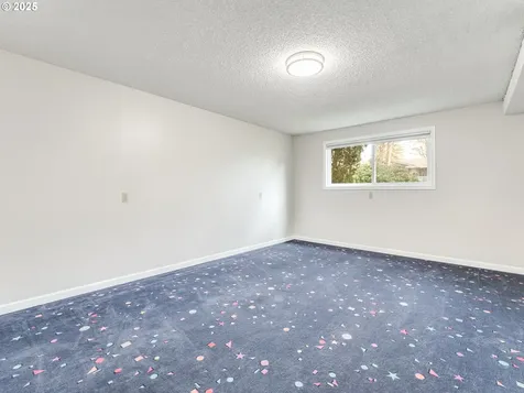 6745 Londonderry Lane Gladstone OR 97027