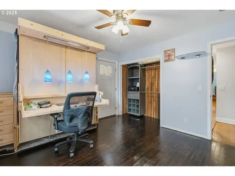 585 Madrona Avenue S Salem OR 97302