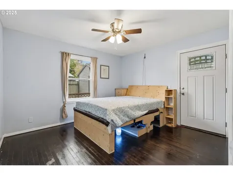 585 Madrona Avenue S Salem OR 97302
