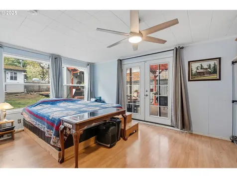 585 Madrona Avenue S Salem OR 97302