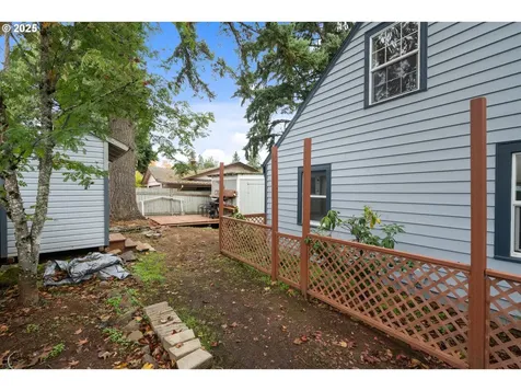 585 Madrona Avenue S Salem OR 97302