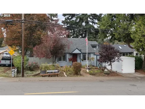 585 Madrona Avenue S Salem OR 97302