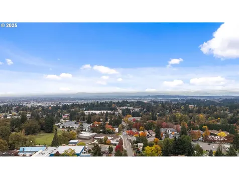 585 Madrona Avenue S Salem OR 97302
