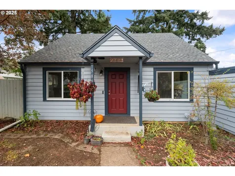 585 Madrona Avenue S Salem OR 97302