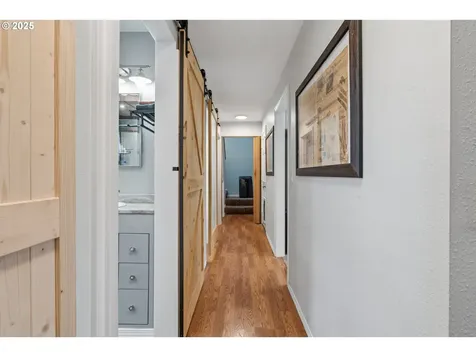 585 Madrona Avenue S Salem OR 97302