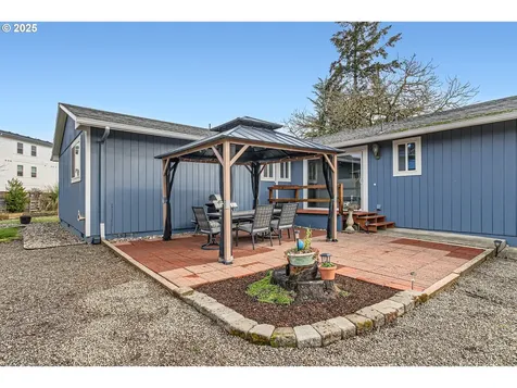 466 S Fir Street Canby OR 97013