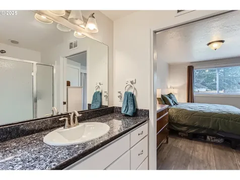 466 S Fir Street Canby OR 97013