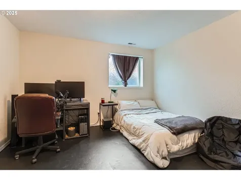 466 S Fir Street Canby OR 97013