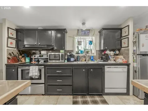 13620 SW Beef Bend Road Portland OR 97224