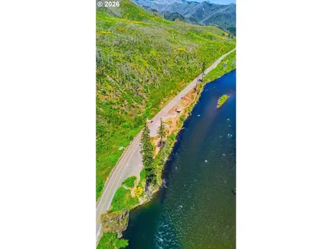 50660 Mckenzie Highway Vida OR 97488