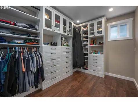 1760 Leon Drive Forest Grove OR 97116