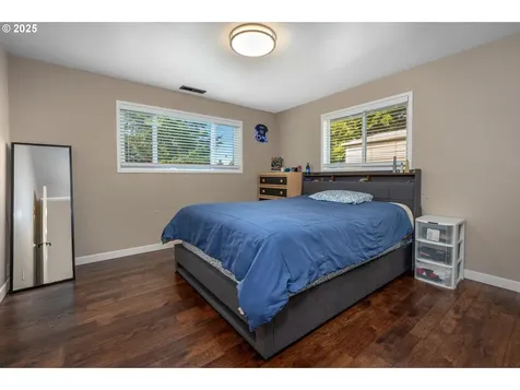 1760 Leon Drive Forest Grove OR 97116