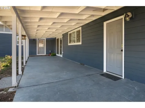 1760 Leon Drive Forest Grove OR 97116