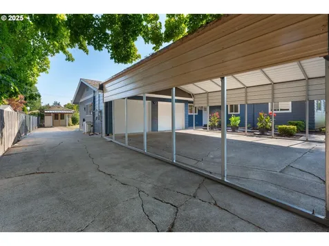 1760 Leon Drive Forest Grove OR 97116