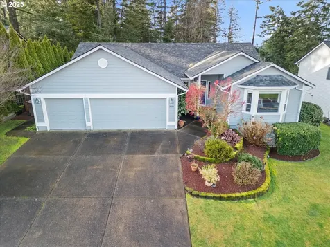 3933 NW Sierra Drive Camas WA 98607