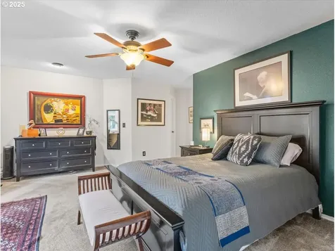 3933 NW Sierra Drive Camas WA 98607