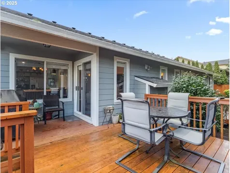 3933 NW Sierra Drive Camas WA 98607