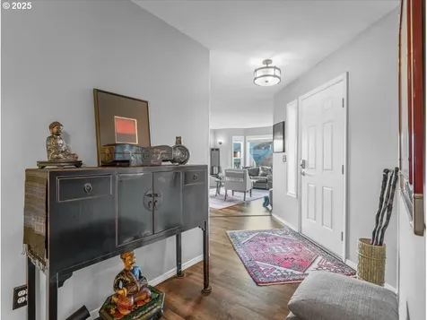 3933 NW Sierra Drive Camas WA 98607