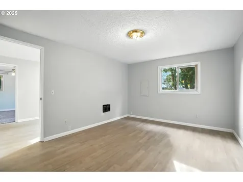 10913 NE 85th Street Vancouver WA 98662