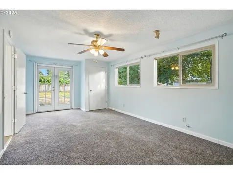 10913 NE 85th Street Vancouver WA 98662