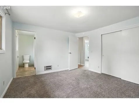 10913 NE 85th Street Vancouver WA 98662