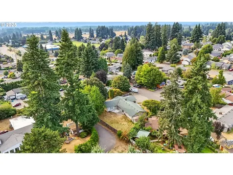 10913 NE 85th Street Vancouver WA 98662
