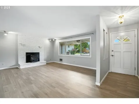 10913 NE 85th Street Vancouver WA 98662