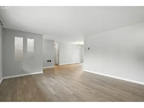 10913 NE 85th Street Vancouver WA 98662