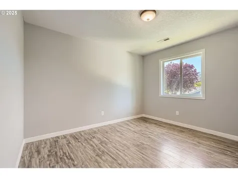 7217 NE 130th Avenue Vancouver WA 98682