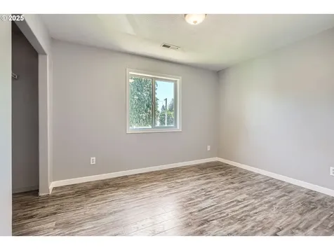 7217 NE 130th Avenue Vancouver WA 98682